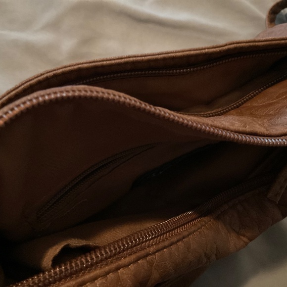 Bueno multi zipper hobo baf - Picture 4 of 4